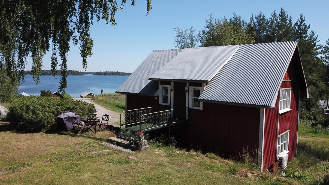 Seaman's Nest